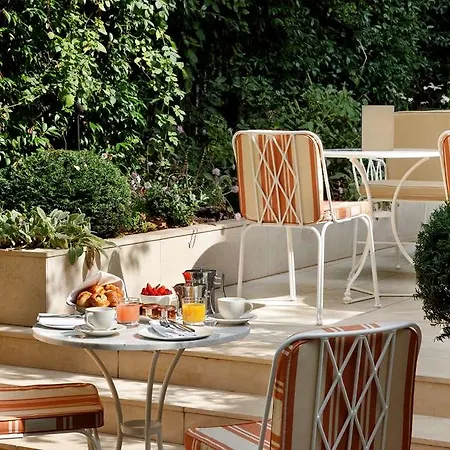 Hotel Le Belgrand Champs Elysees Tapestry By Hilton *