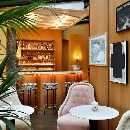 Le Belgrand Champs Elysees Tapestry By Hilton Hotel *