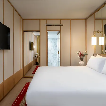 Le Belgrand Champs Elysees Tapestry By Hilton Hotel *